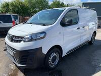VAUXHALL VIVARO