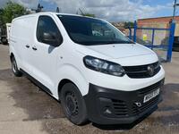 VAUXHALL VIVARO