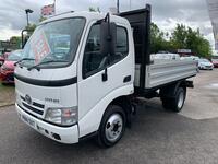 TOYOTA DYNA